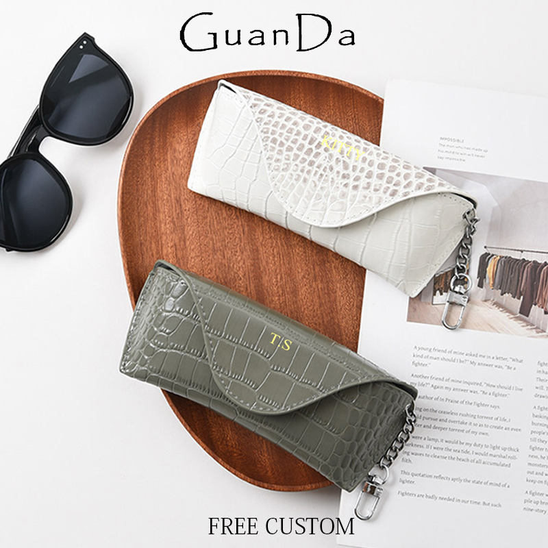 Sunglass Retainer Cord - 高級本革製カスタムイニシャル入りメガネバッグ ファッションレディーストラベルサングラスバッグ クロコダイルレザーパターン彫刻入りメガネボックス
